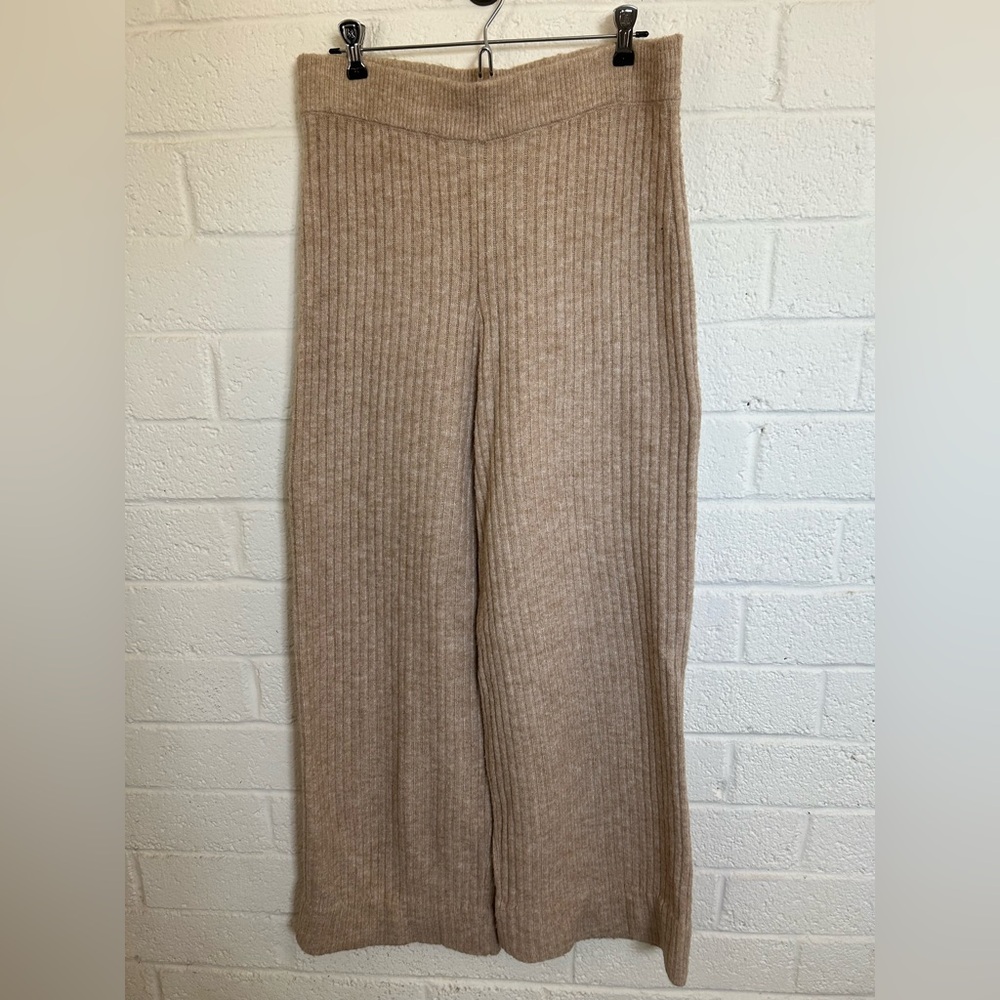 H&M Ribbed Knit Pants in Beige